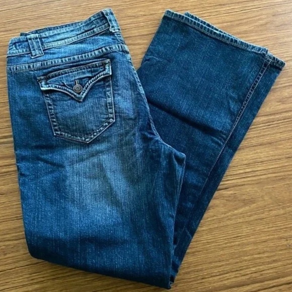 Vintage VIGOSS ~ Boot Cut Womens Jeans ~ Size 19 ~ - Picture 1 of 6